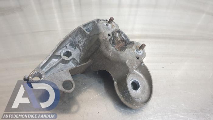 Used Engine mount Audi A6 (C6) 2.8 V6 24V FSI Price € 24,99 Margin scheme offered by Autodemontage Aandijk