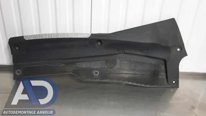 Używane Parawan Landrover Discovery Sport (LC) 2.0 TD4 180 16V Cena € 39,99 Procedura marży oferowane przez Autodemontage Aandijk