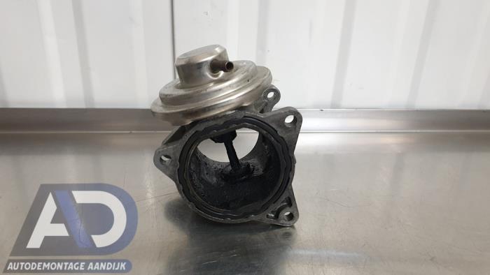 Usagé Valve RGE Volkswagen Passat (3C2) 1.9 TDI Prix € 29,99 Règlement à la marge proposé par Autodemontage Aandijk