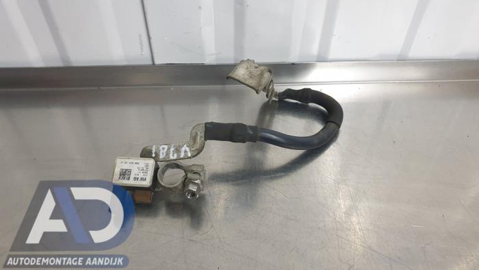 Używane Biegun akumulator Seat Leon ST (5FF) 1.6 TDI Ecomotive 16V Cena € 24,99 Procedura marży oferowane przez Autodemontage Aandijk