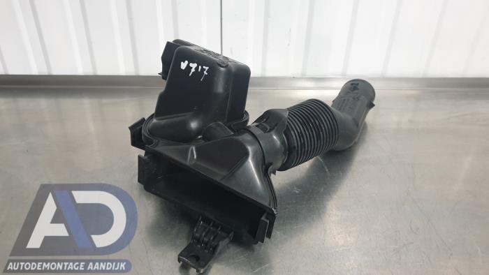 Begagnade Luftintagsslang Opel Corsa F (UB/UH/UP) 1.5 CDTI 100 Pris € 24,99 Marginaltabell erbjuds av Autodemontage Aandijk