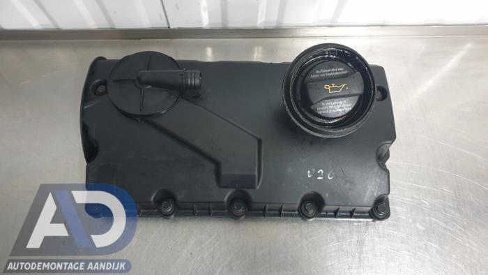 Gebrauchte Ventildeckel Volkswagen Caddy Combi III (2KB,2KJ) 1.9 TDI Preis € 34,99 Margenregelung angeboten von Autodemontage Aandijk
