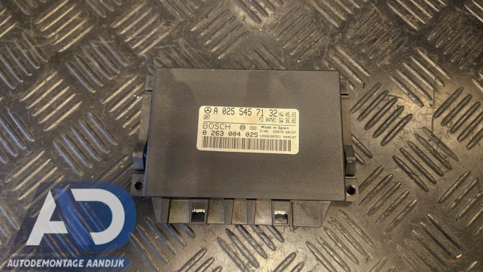 Begagnade PDC-modul Mercedes E Combi (S211) 2.7 E-270 CDI 20V Pris € 24,99 Marginaltabell erbjuds av Autodemontage Aandijk