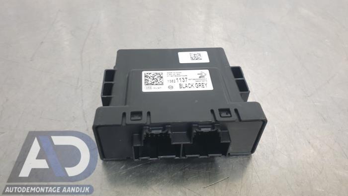 Używane Modul gateway Opel Astra K Sports Tourer 1.0 Turbo 12V Cena € 19,99 Procedura marży oferowane przez Autodemontage Aandijk