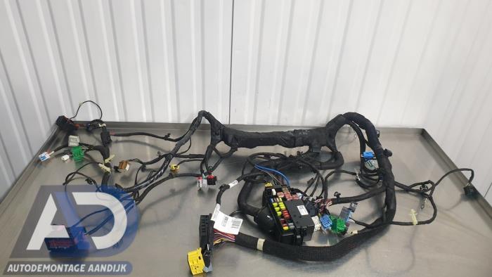 Begagnade Kablage Opel Astra K Sports Tourer 1.0 Turbo 12V Pris € 149,99 Marginaltabell erbjuds av Autodemontage Aandijk