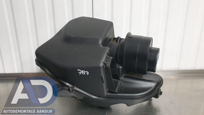 Begagnade Luftfilterhus Opel Astra K Sports Tourer 1.0 Turbo 12V Pris € 49,99 Marginaltabell erbjuds av Autodemontage Aandijk