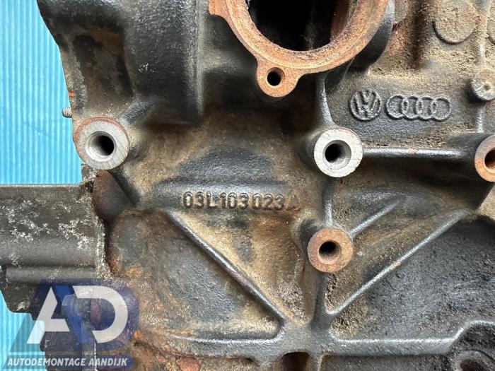 Used Engine crankcase Audi A6 (C6) 2.0 TDI 16V Price € 399,99 Margin scheme offered by Autodemontage Aandijk