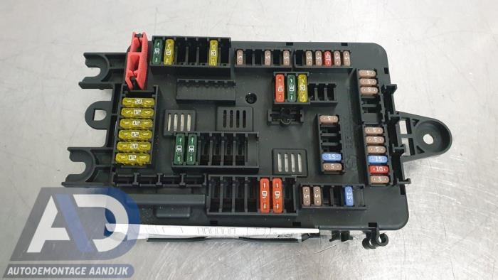 Begagnade Säkringsbox BMW 1 serie (F20) 114i 1.6 16V Pris € 29,99 Marginaltabell erbjuds av Autodemontage Aandijk