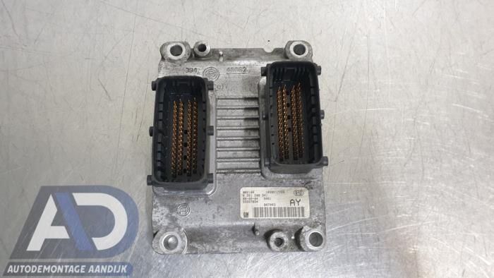 Used Injection computer Opel Corsa D 1.4 16V Twinport Price € 74,99 Margin scheme offered by Autodemontage Aandijk