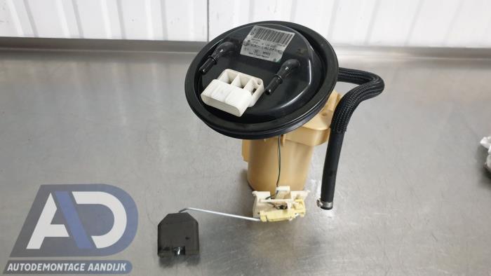Gebrauchte Kraftstoffpumpe Elektrisch Opel Astra G (F08/48) 1.6 Preis € 29,99 Margenregelung angeboten von Autodemontage Aandijk