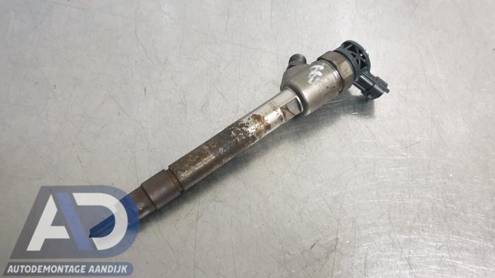 Usagé Injecteurs Opel Vivaro 1.5 CDTI 102 Prix € 90,74 Prix TTC proposé par Autodemontage Aandijk