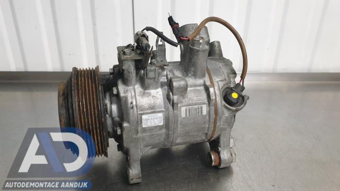 Used Air conditioning pump BMW 1 serie (F20) 116d 2.0 16V Price € 74,99 Margin scheme offered by Autodemontage Aandijk