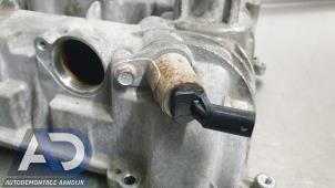 Ventildeckel van een Opel Karl 1.0 12V 2016