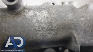 Ventildeckel van een Opel Karl 1.0 12V 2016