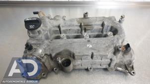 Ventildeckel van een Opel Karl 1.0 12V 2016