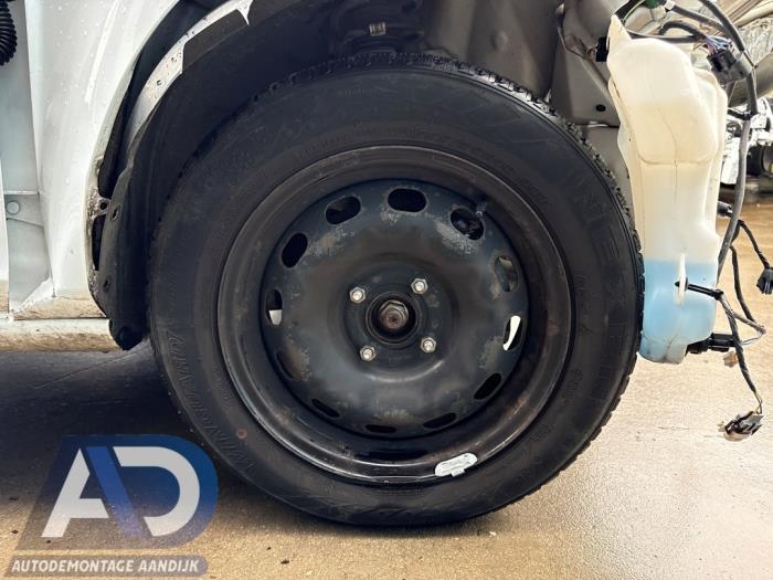 Gebrauchte Felgen Set Ford Fiesta 7 1.1 Ti-VCT 12V 70 Preis € 174,99 Margenregelung angeboten von Autodemontage Aandijk