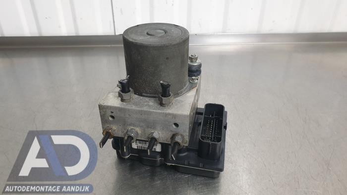 Gebrauchte ABS Pumpe Citroen C5 III Tourer (RW) 1.6 HDi 16V 115 Preis € 99,99 Margenregelung angeboten von Autodemontage Aandijk