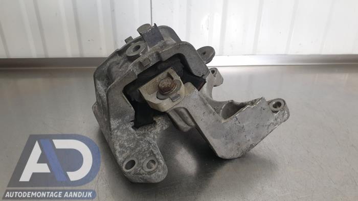 Usagé Support moteur Citroen C5 III Tourer (RW) 1.6 HDi 16V 115 Prix € 34,99 Règlement à la marge proposé par Autodemontage Aandijk