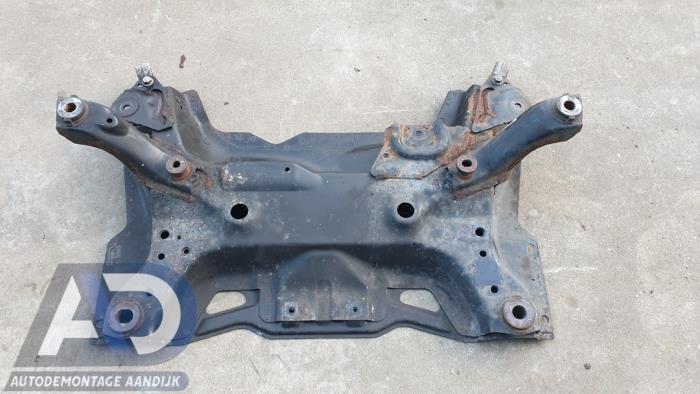 Used Subframe Citroen C5 III Tourer (RW) 1.6 HDi 16V 115 Price € 49,99 Margin scheme offered by Autodemontage Aandijk
