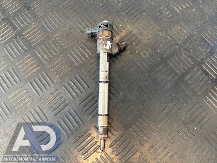 Usagé Injecteurs Opel Zafira Tourer (P12) 2.0 CDTI 16V 170 Ecotec Prix € 99,99 Règlement à la marge proposé par Autodemontage Aandijk