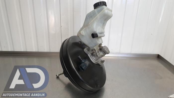 Usagé Servo frein Opel Corsa E 1.0 SIDI Turbo 12V Prix € 49,99 Règlement à la marge proposé par Autodemontage Aandijk
