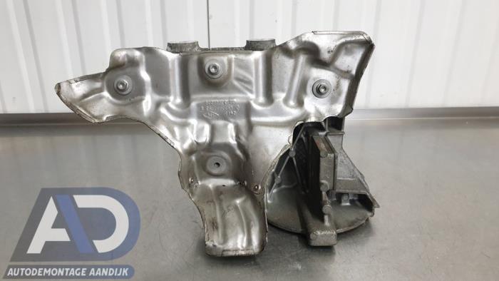 Used Engine mount Renault Trafic New (JL) 2.0 dCi 16V 115 Price € 39,99 Margin scheme offered by Autodemontage Aandijk