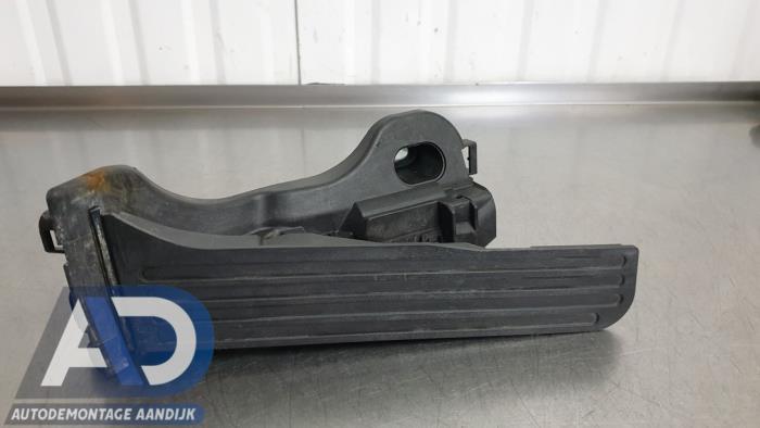 Begagnade Gaspedalsensor Volkswagen Passat (3C2) 2.0 TDI 16V 170 Pris € 14,99 Marginaltabell erbjuds av Autodemontage Aandijk