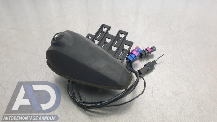 Gebrauchte Antenne BMW 1 serie (E87/87N) 118i 16V Preis € 39,99 Margenregelung angeboten von Autodemontage Aandijk