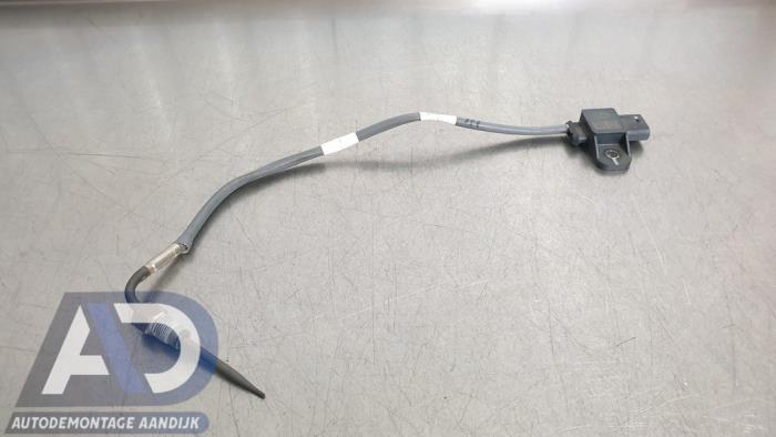 Usagé Sensor température d’échappement Renault Twingo III (AH) 1.0 SCe 65 12V Prix € 39,99 Règlement à la marge proposé par Autodemontage Aandijk