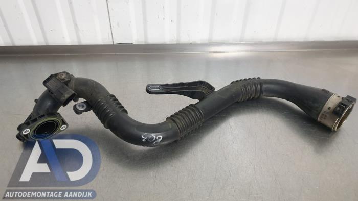 Gebrauchte Intercooler Rohr Renault Captur I (2R) 1.2 TCE 16V EDC Preis € 29,99 Margenregelung angeboten von Autodemontage Aandijk
