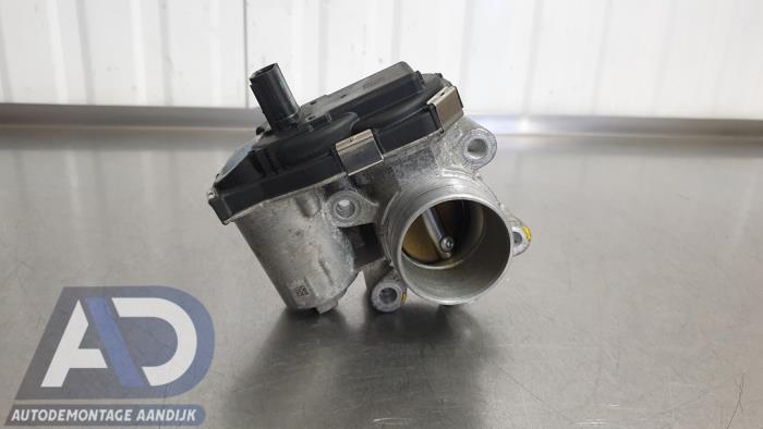 Usagé Boitier papillon Opel Astra K Sports Tourer 1.0 Turbo 12V Prix € 24,99 Règlement à la marge proposé par Autodemontage Aandijk