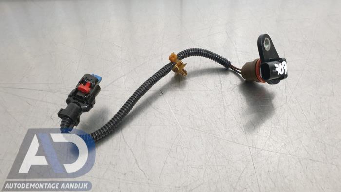 Begagnade Oljenivåsensor Opel Astra K Sports Tourer 1.0 Turbo 12V Pris € 29,99 Marginaltabell erbjuds av Autodemontage Aandijk