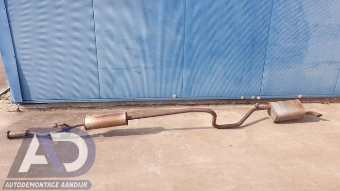 Usagé Echappement (complet) Citroen C3 (SX/SW) 1.2 Vti 12V PureTech Prix € 99,99 Règlement à la marge proposé par Autodemontage Aandijk