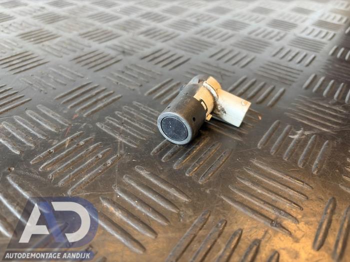 Usados Sensor PDC BMW 5 serie (E39) 525i 24V Precio € 19,99 Norma de margen ofrecido por Autodemontage Aandijk
