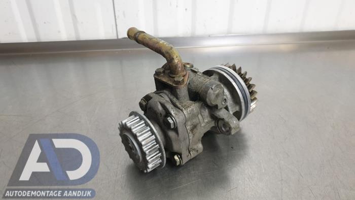 Usagé Pompe direction assistée Volkswagen Multivan T5 (7E/7HC/7HF/7HM) 2.5 TDi Prix € 59,99 Règlement à la marge proposé par Autodemontage Aandijk