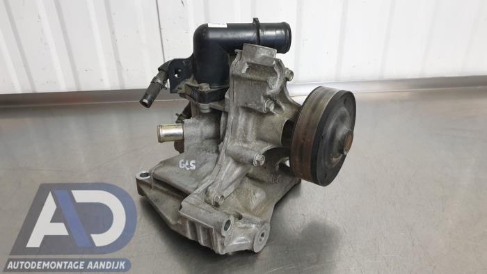 Begagnade Vattenpump Mazda CX-5 I (KE,GH) 2.2 SkyActiv-D 16V 2WD Pris € 39,99 Marginaltabell erbjuds av Autodemontage Aandijk
