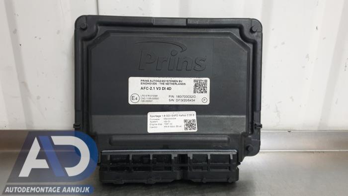 Usados Módulo GLP Kia Sportage (QL) 1.6 GDI 16V 4x2 Precio € 74,99 Norma de margen ofrecido por Autodemontage Aandijk
