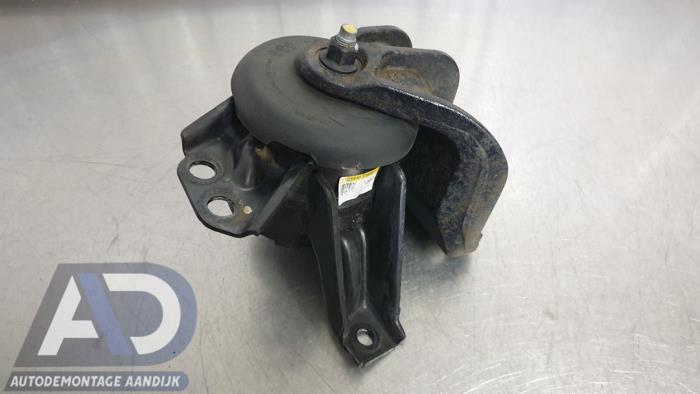 Used Engine mount Kia Sportage (QL) 1.6 GDI 16V 4x2 Price € 39,99 Margin scheme offered by Autodemontage Aandijk