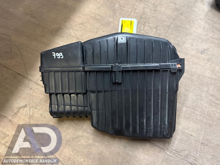 Begagnade Luftfilterhus Citroen C3 (SX/SW) 1.2 Vti 12V PureTech Pris € 24,99 Marginaltabell erbjuds av Autodemontage Aandijk