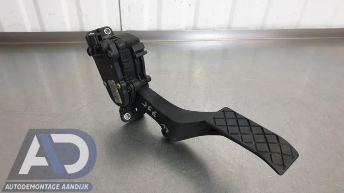 Begagnade Gaspedalsensor Volkswagen Multivan T5 (7E/7HC/7HF/7HM) 2.5 TDi Pris € 19,99 Marginaltabell erbjuds av Autodemontage Aandijk