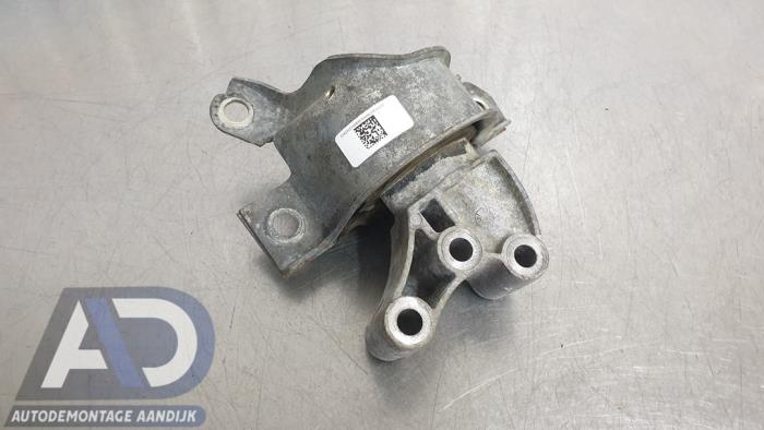 Used Engine mount Fiat 500 (312) 1.2 Price € 19,99 Margin scheme offered by Autodemontage Aandijk