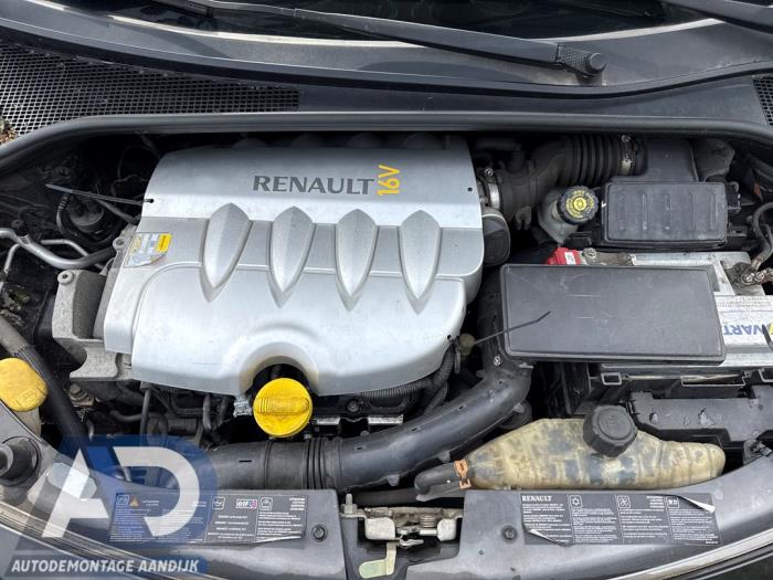Used Engine Renault Clio III (BR/CR) 1.4 16V Price € 499,99 Margin scheme offered by Autodemontage Aandijk
