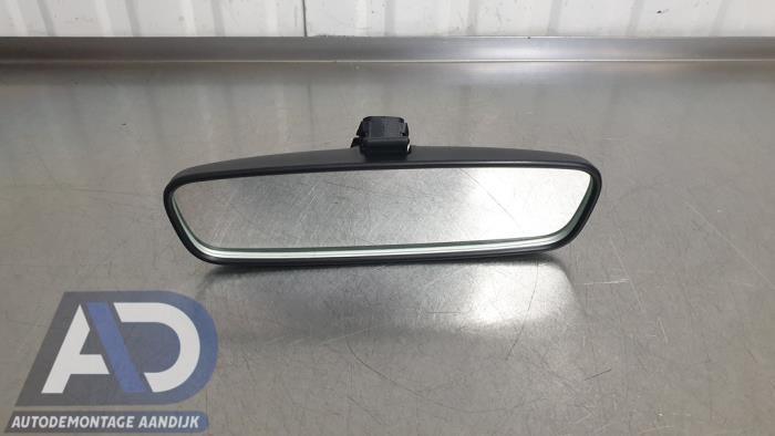 Używane Lusterko wewnetrzne Ford Fiesta 7 1.1 Ti-VCT 12V 70 Cena € 19,99 Procedura marży oferowane przez Autodemontage Aandijk