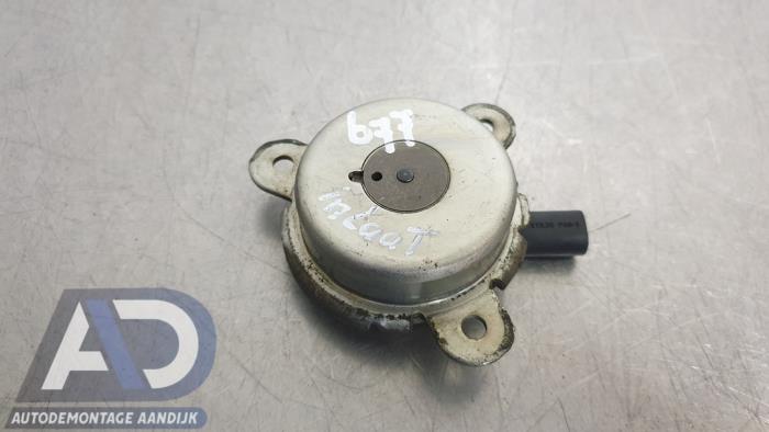 Begagnade Kamaxelsensor Ford Fiesta 6 (JA8) 1.0 SCI 12V 80 Pris € 14,99 Marginaltabell erbjuds av Autodemontage Aandijk