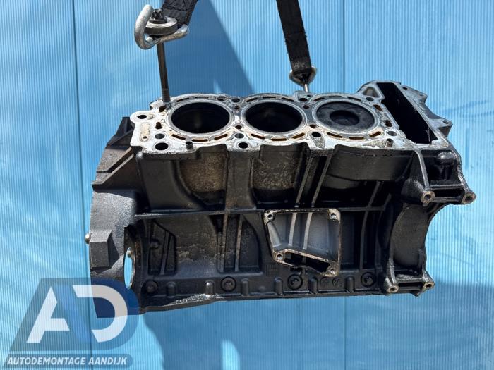 Used Engine crankcase Mercedes E Combi (S211) 3.0 E-280 CDI V6 24V Price € 1.249,99 Margin scheme offered by Autodemontage Aandijk