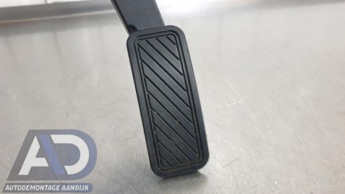 Gaspedalsensor från en Ford Fiesta 7 1.1 Ti-VCT 12V 70 2018