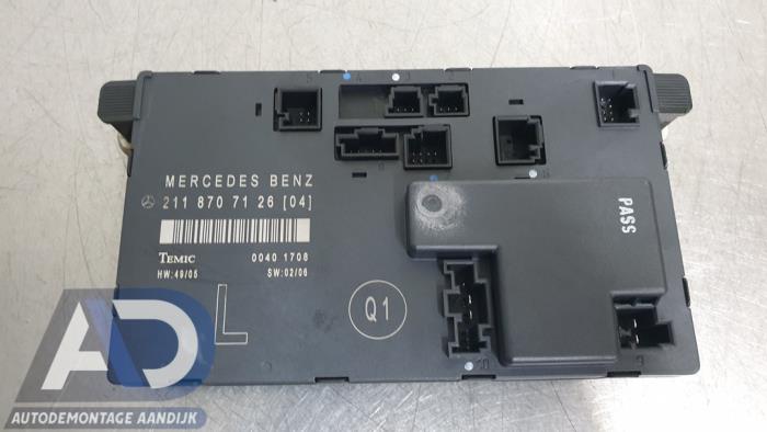 Używane Modul centralnego zamka Mercedes E Combi (S211) 3.0 E-280 CDI V6 24V Cena € 24,99 Procedura marży oferowane przez Autodemontage Aandijk