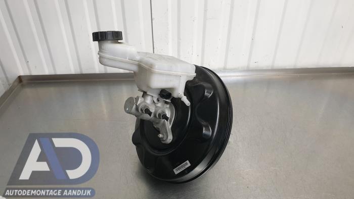 Usagé Servo frein Ford Fiesta 7 1.1 Ti-VCT 12V 70 Prix € 64,99 Règlement à la marge proposé par Autodemontage Aandijk