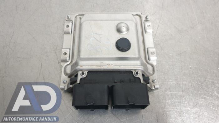 Used Engine management computer Ford Fiesta 7 1.1 Ti-VCT 12V 70 Price € 74,99 Margin scheme offered by Autodemontage Aandijk