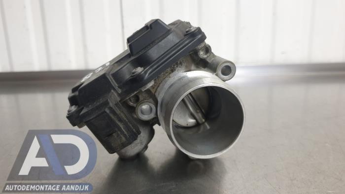 Gebrauchte Drosselklappengehäuse Ford Fiesta 7 1.1 Ti-VCT 12V 70 Preis € 24,99 Margenregelung angeboten von Autodemontage Aandijk